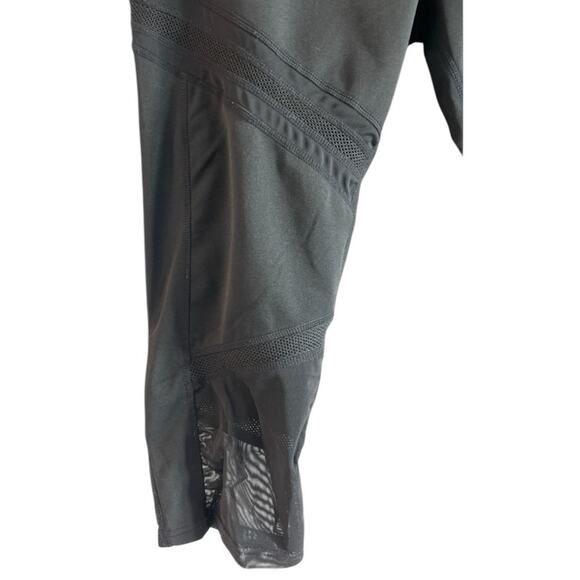 R.A.G. Women's 20” Capri Leggings Stretch Black Side Pockets Plus Size 2X - Picture 3 of 5